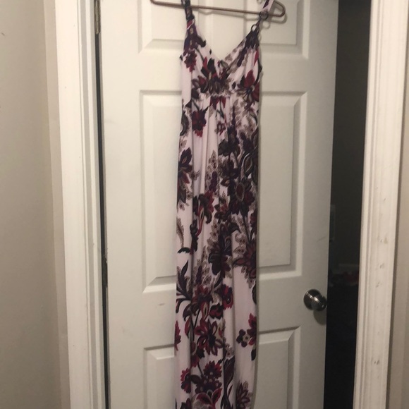 Dress - Picture 1 of 1